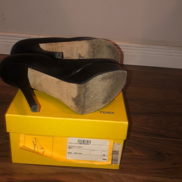 Fendi Décolleté Napa Leather - Picture 2 of 3